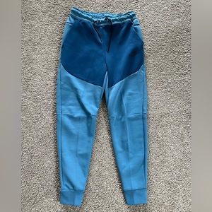 Nike tech fleece men’s joggers